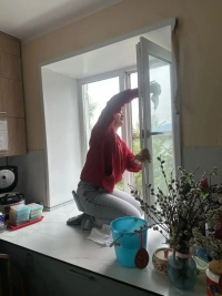 Ребята из волонтерского отряда «Феникс» помогли в епархиальной богадельне